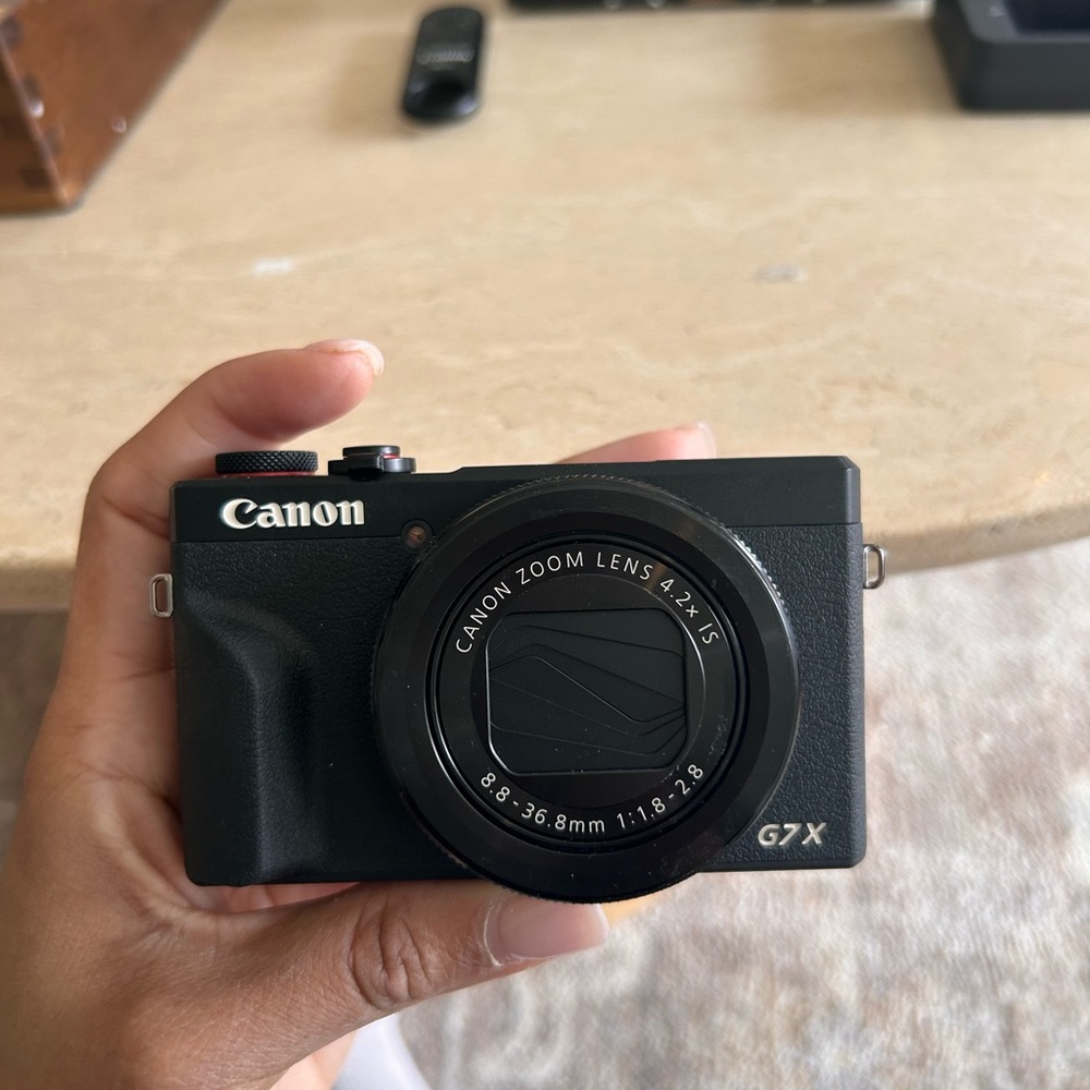 New Canon PowerShot G7 X Mark lll - Picture 5 of 12